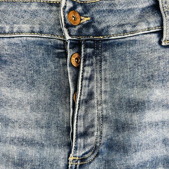 Maurices Womans Sz 18W Reg Plus Boyfriend Jeans Blue Stretch Pockets Denim - Picture 4 of 10